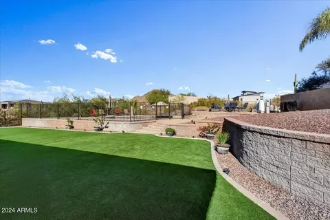 Exterior - 412 E Yearling Rd, Phoenix, AZ 85085 photo 11 of 18