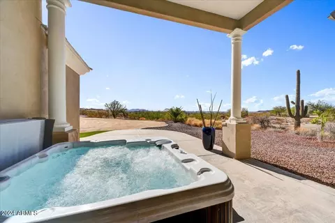 Exterior - 412 E Yearling Rd, Phoenix, AZ 85085 photo 3 of 18