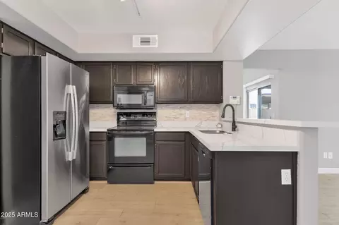 Kitchen - 4714 E Angela Dr, Phoenix, AZ 85032 photo 2 of 4