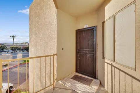 1287 N Alma School Rd #210, Chandler, AZ 85224