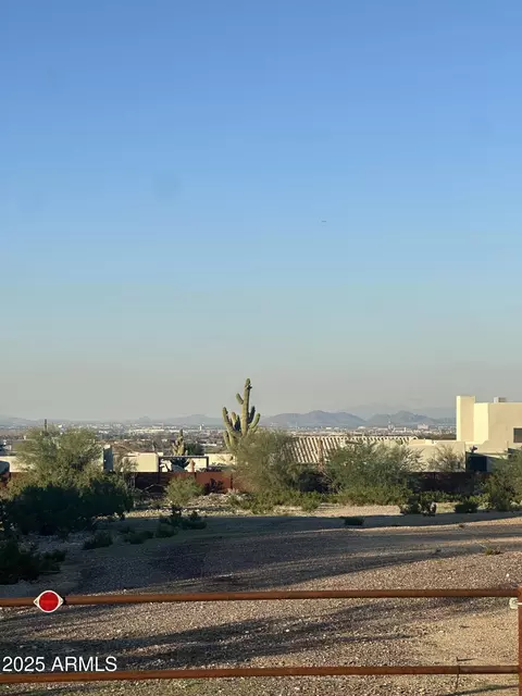 2500 W Sunrise Dr #-, Phoenix, AZ 85041