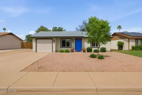 2030 W Portobello Ave, Mesa, AZ 85202