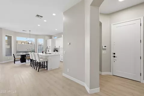 7252 E Nance St, Mesa, AZ 85207 photo 6