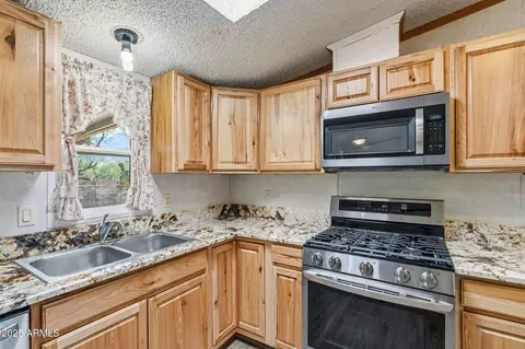 5508 S San Juan Ave, Sierra Vista, AZ 85650