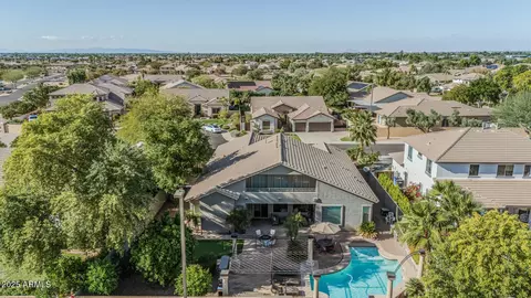 View/Area - 6757 S Seneca Way, Gilbert, AZ 85298 photo 10 of 12