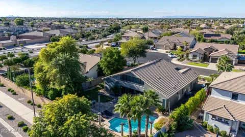 View/Area - 6757 S Seneca Way, Gilbert, AZ 85298 photo 8 of 12