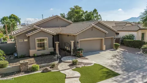 Exterior - 6757 S Seneca Way, Gilbert, AZ 85298 photo 15 of 15
