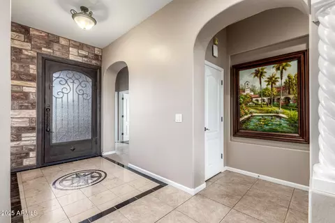 Entry Way - 6757 S Seneca Way, Gilbert, AZ 85298 photo 2 of 3
