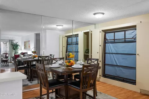 Dining - 5525 E Thomas Rd #M11, Phoenix, AZ 85018 photo 3 of 5