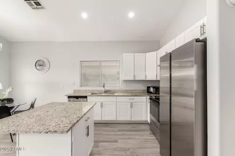 Kitchen - 4741 E Charleston Ave, Phoenix, AZ 85032 photo 3 of 4