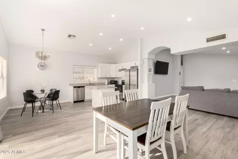 Dining - 4741 E Charleston Ave, Phoenix, AZ 85032 photo 1 of 3