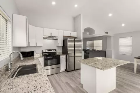 Kitchen - 4741 E Charleston Ave, Phoenix, AZ 85032 photo 4 of 4