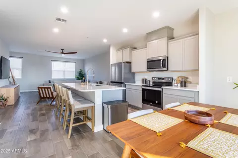 1255 N Arizona Ave #1248, Chandler, AZ 85225
