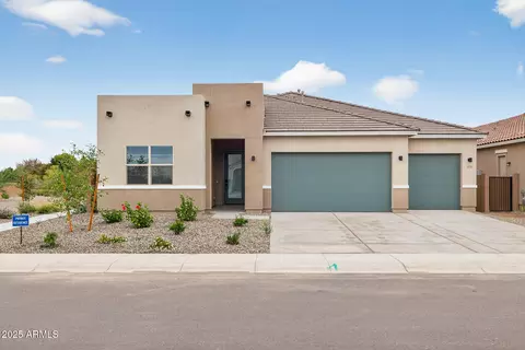 346 W Flax Dr, San Tan Valley, AZ 85140