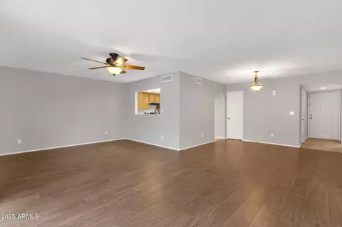 Living - 2530 E Wagoner Rd, Phoenix, AZ 85032 photo 2 of 6