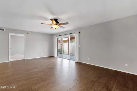 Living - 2530 E Wagoner Rd, Phoenix, AZ 85032 photo 5 of 6