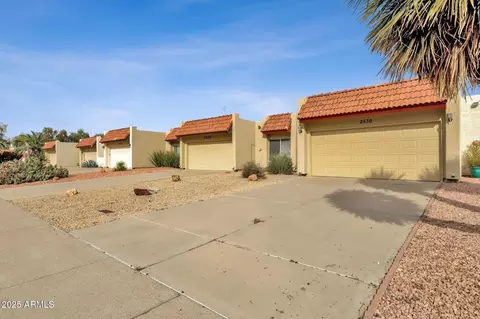Exterior - 2530 E Wagoner Rd, Phoenix, AZ 85032 photo 3 of 7