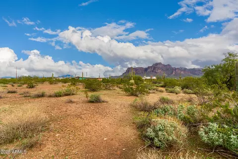 1126 N Goldfield Rd #0, Apache Junction, AZ 85119 photo 4