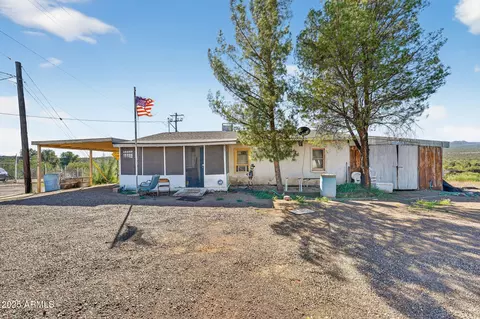 198 N Randall Ave, Winkelman, AZ 85192