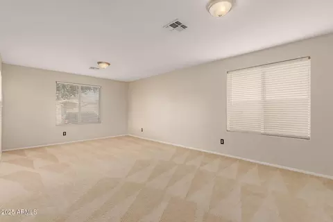 Living - 2011 W Hasan Dr, Phoenix, AZ 85041 photo 4 of 9