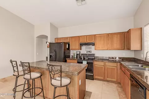 Kitchen - 2011 W Hasan Dr, Phoenix, AZ 85041 photo 3 of 3
