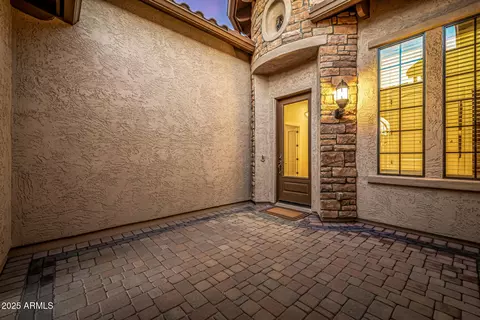 Exterior - 8607 E Lockwood St, Mesa, AZ 85207 photo 4 of 26