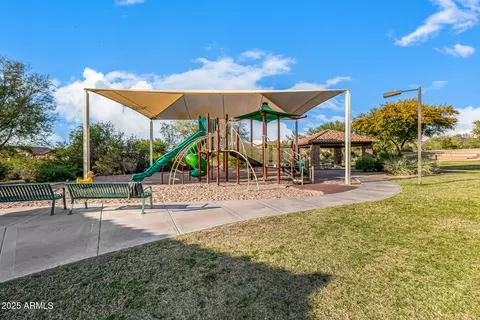 View/Area - 8607 E Lockwood St, Mesa, AZ 85207 photo 3 of 14