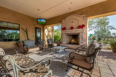 View/Area - 8607 E Lockwood St, Mesa, AZ 85207 photo 1 of 14