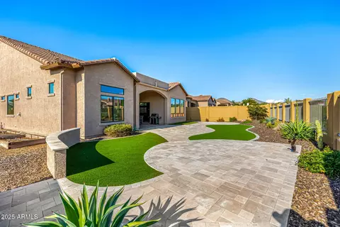 Exterior - 8607 E Lockwood St, Mesa, AZ 85207 photo 16 of 26
