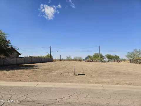 406 S Penn St #2, Eloy, AZ 85131