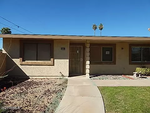 10569 W Coggins Dr, Sun City, AZ 85351