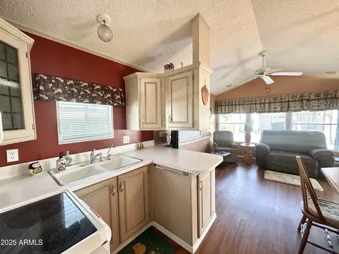 587 S Jaspar Dr #587, Apache Junction, AZ 85119 photo 22