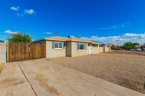 2924 W Townley Ave, Phoenix, AZ 85051