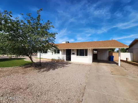 3636 W Echo Ln, Phoenix, AZ 85051