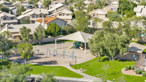 View/Area - 2545 E Cathedral Rock Dr, Phoenix, AZ 85048 photo 9 of 9