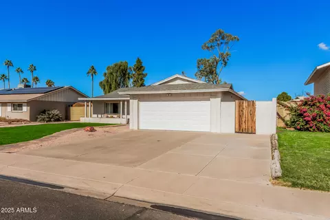 Exterior - 434 E Carson Dr, Tempe, AZ 85282 photo 1 of 9