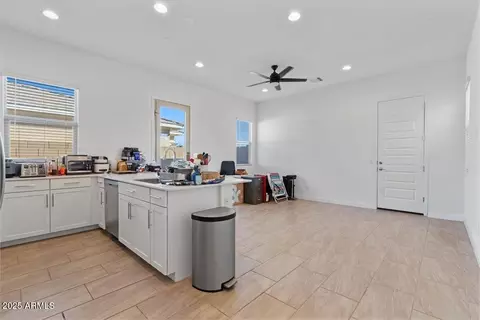 Entry Way - 2264 E Isaiah Ave, Gilbert, AZ 85298 photo 1 of 4