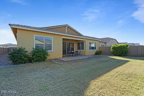 Exterior - 2264 E Isaiah Ave, Gilbert, AZ 85298 photo 3 of 5