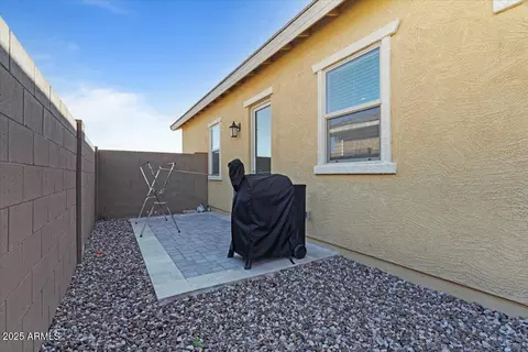 Exterior - 2264 E Isaiah Ave, Gilbert, AZ 85298 photo 4 of 5