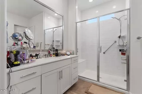 Bath - 2264 E Isaiah Ave, Gilbert, AZ 85298 photo 1 of 1