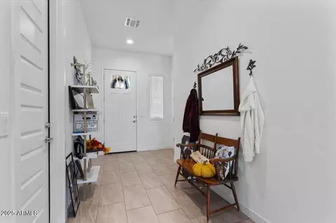 Entry Way - 2264 E Isaiah Ave, Gilbert, AZ 85298 photo 4 of 4