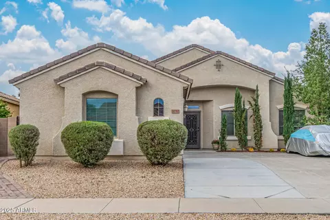 11752 N 165th Ave, Surprise, AZ 85388