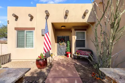 6658 E Saddlehorn Cir, Hereford, AZ 85615