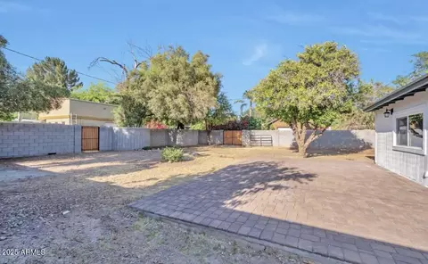 Exterior - 346 E Broadway Ln, Tempe, AZ 85282 photo 3 of 3