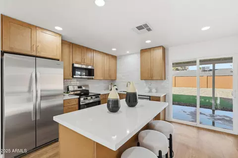Kitchen - 2608 E Villa Rita Dr, Phoenix, AZ 85032 photo 1 of 2