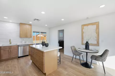 Kitchen - 2608 E Villa Rita Dr, Phoenix, AZ 85032 photo 2 of 2