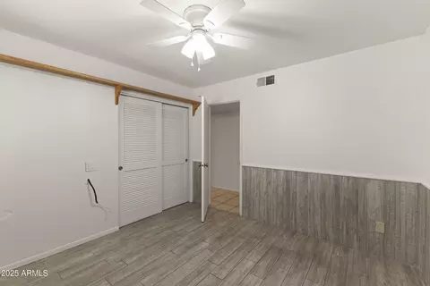 Bedroom - 2528 E Geneva Dr, Tempe, AZ 85282 photo 1 of 2