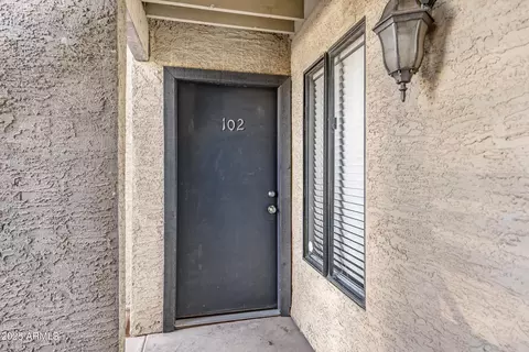 1241 N 48th St #102, Phoenix, AZ 85008