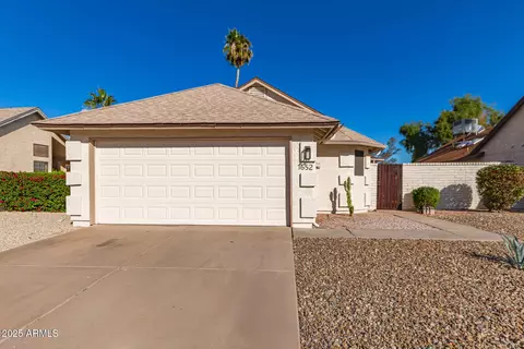 1652 E Juanita Ave, Mesa, AZ 85204