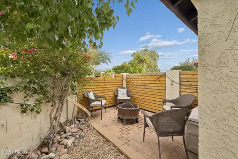 Exterior - 4801 Euclid Ave #2, Phoenix, AZ 85044 photo 2 of 6